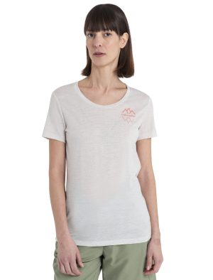 Women's Merino 150 Tech Lite Short Sleeve Scoop T-Shirt Icebreaker Logo Reflections